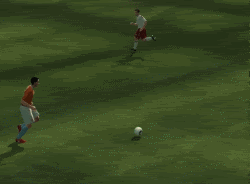 连进两球的范佩西也露出了笑容!